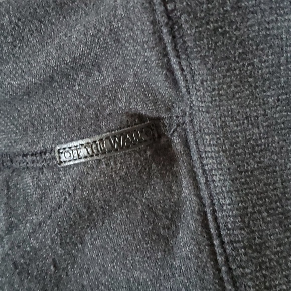 VANS BOYS HOODED ZIP UP SWEATER 🧑 - Picture 5 of 8